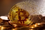 比特币在块498888高度(1个比特币要挖多久)